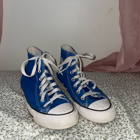 Chuck Taylor All Star Canvas (Unisex High Top Shoe) - Picture 1 of 6